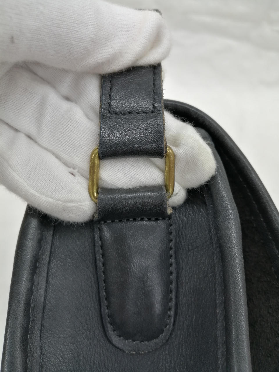 金具サビ汚れあり