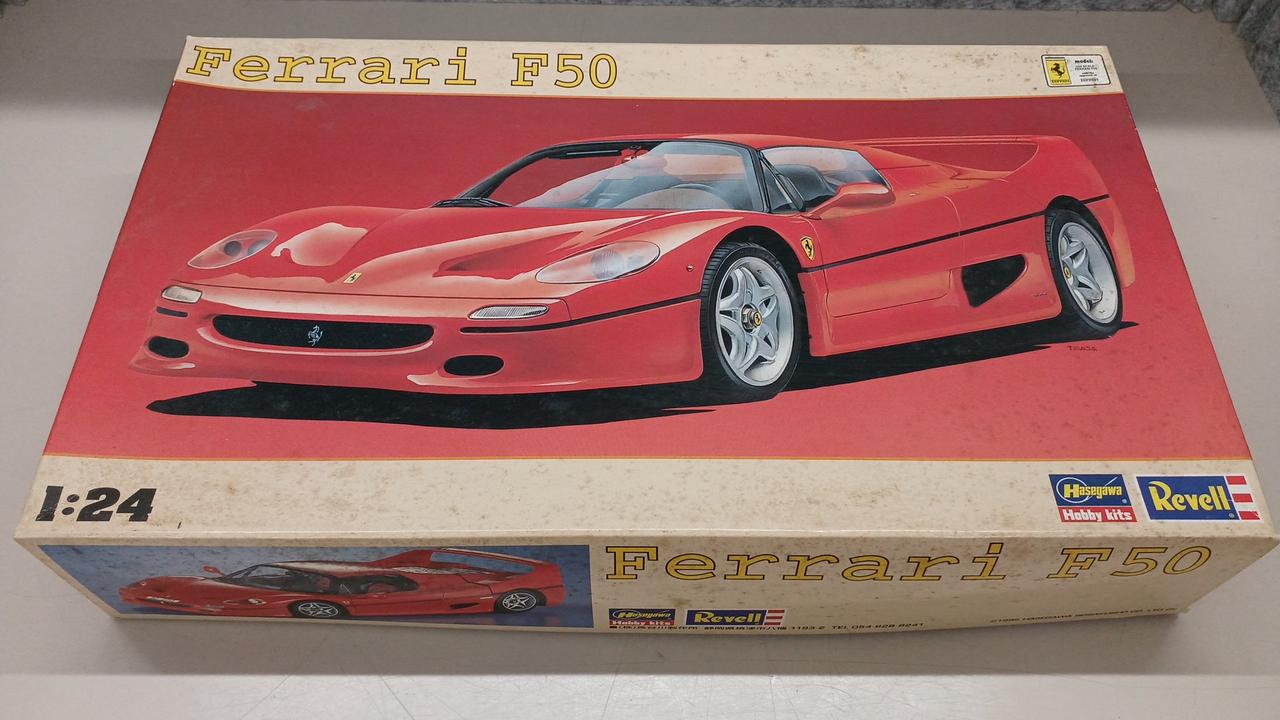 1/24フェラーリF50