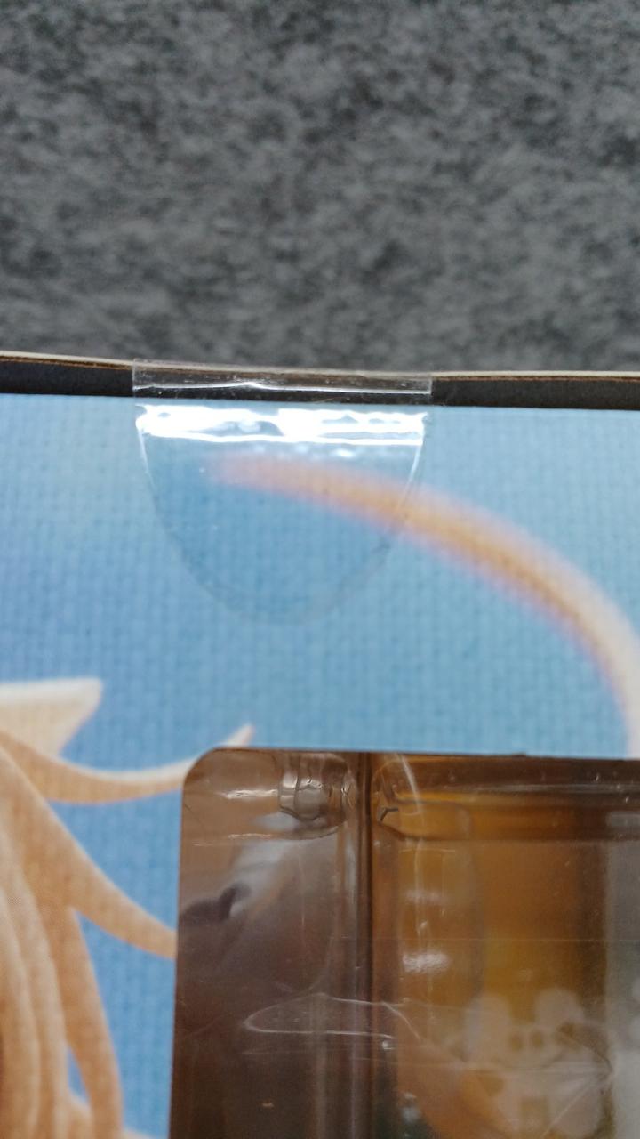 テープ跡のズレ
開封した可能性あり