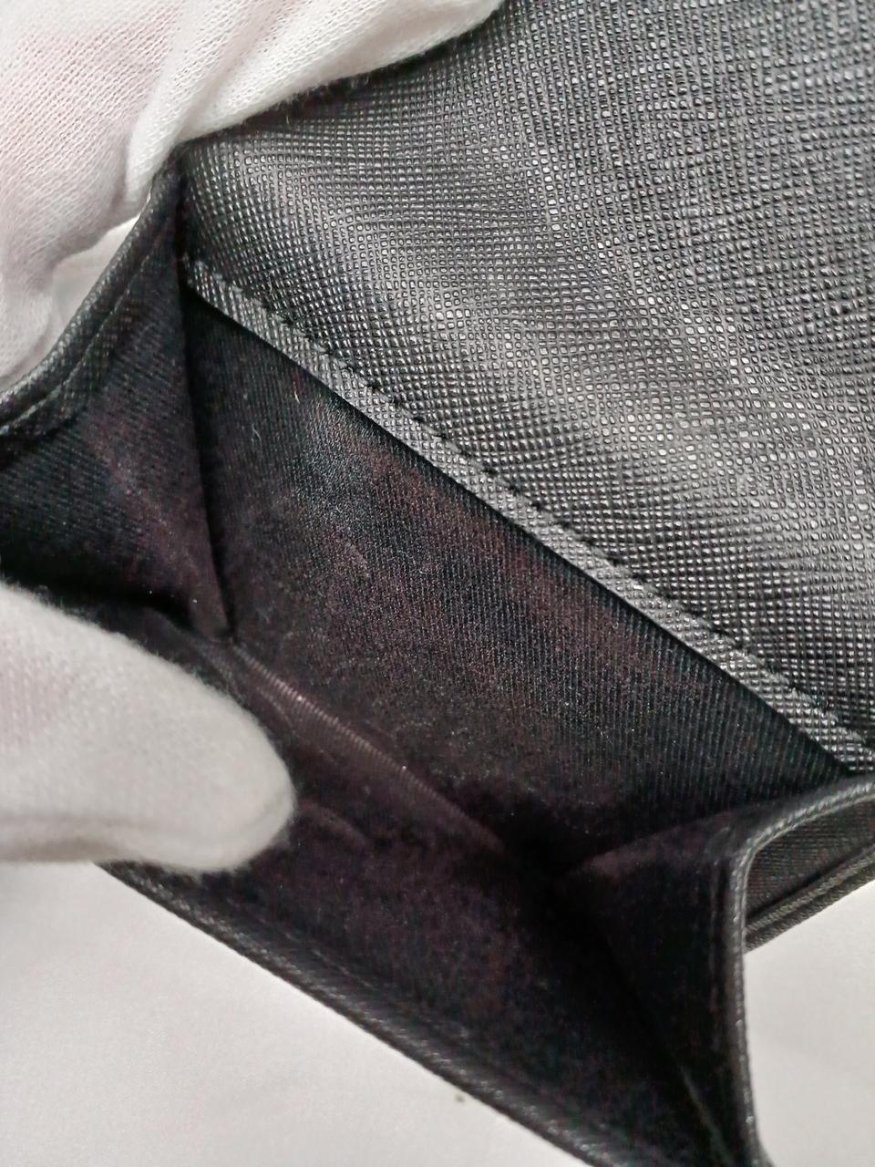 変色·痛みあり