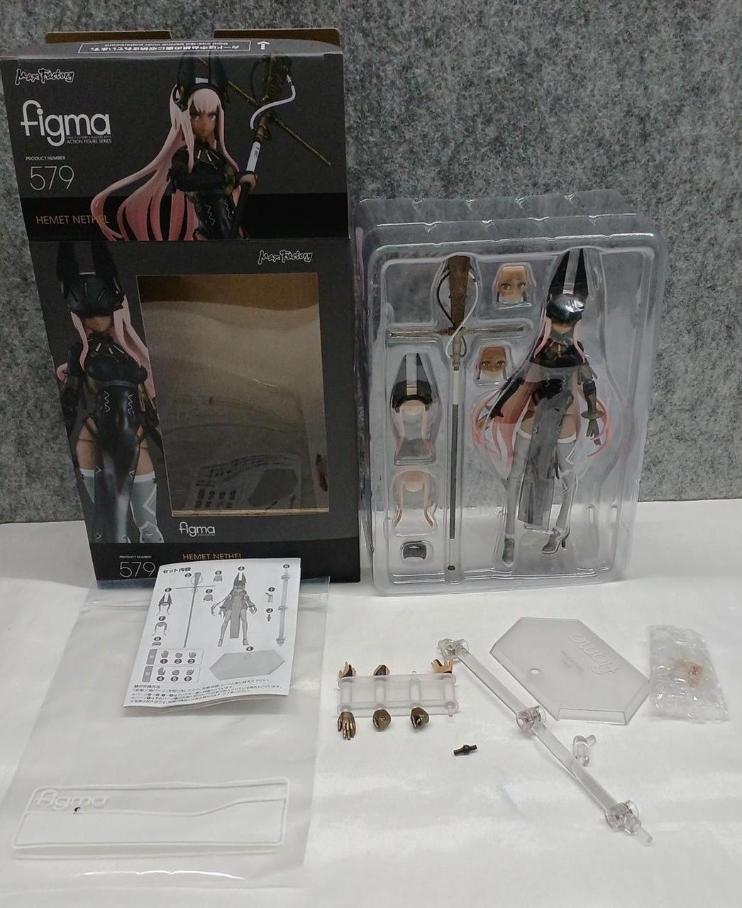 15歳以上
開封品
目立ったキズ汚れ無し