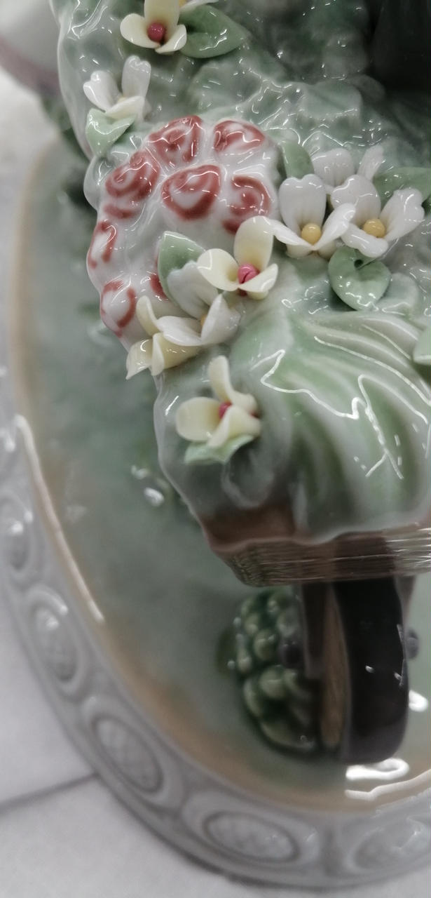 手前の花欠けあり