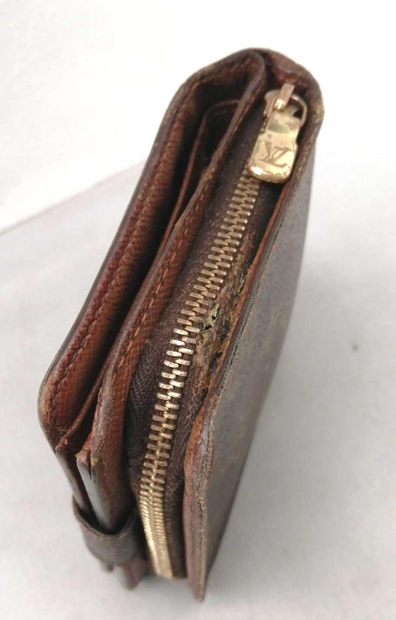 角スレとファスナー破れ