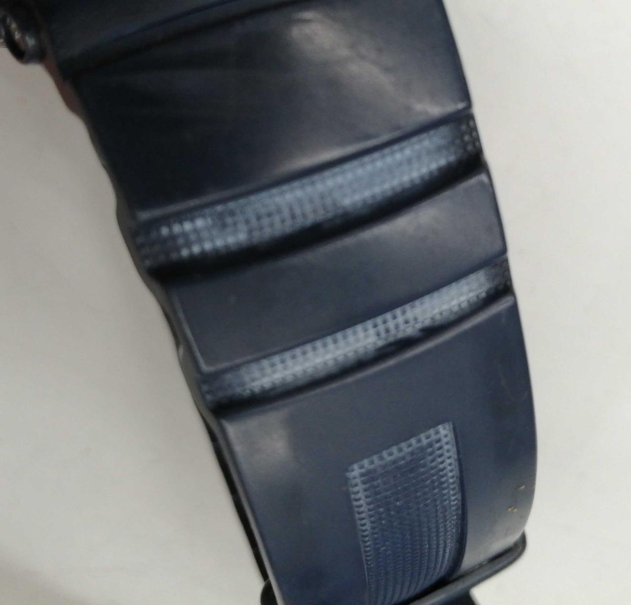 ベルト変色あり