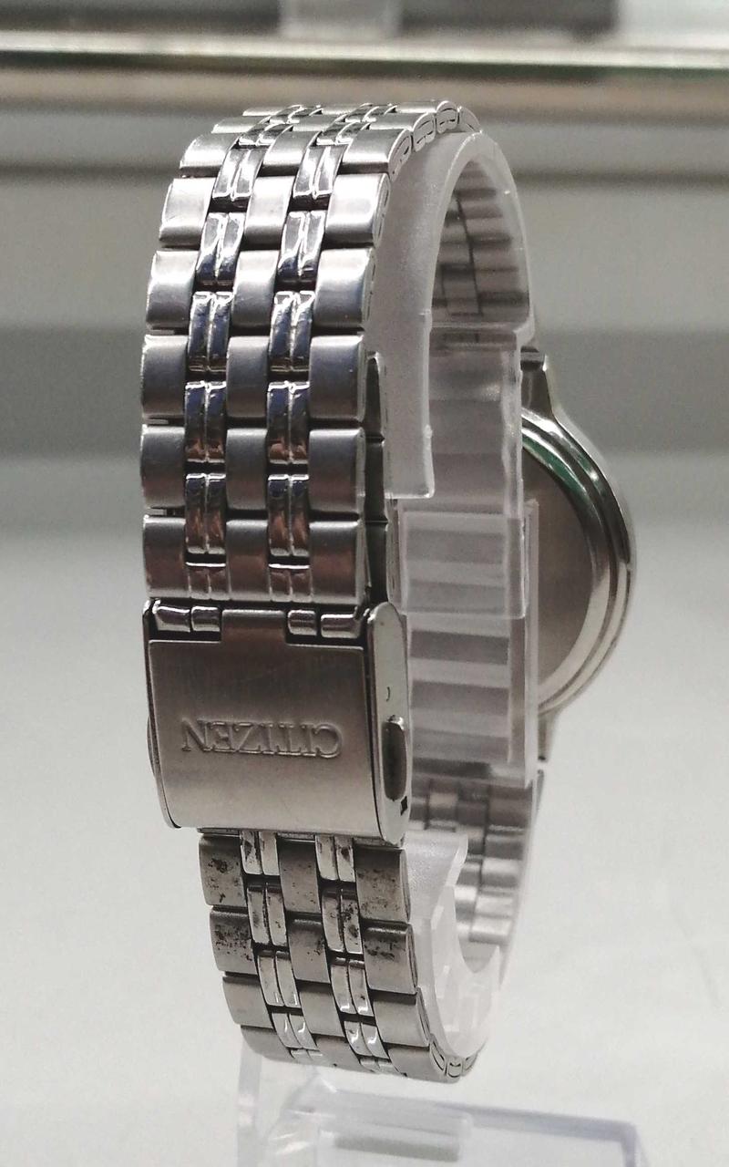 ベルト黒い汚れあり