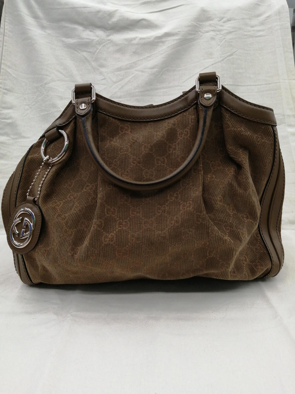 GUCCI  シマ柄コーデュロイバッグ 30,030円