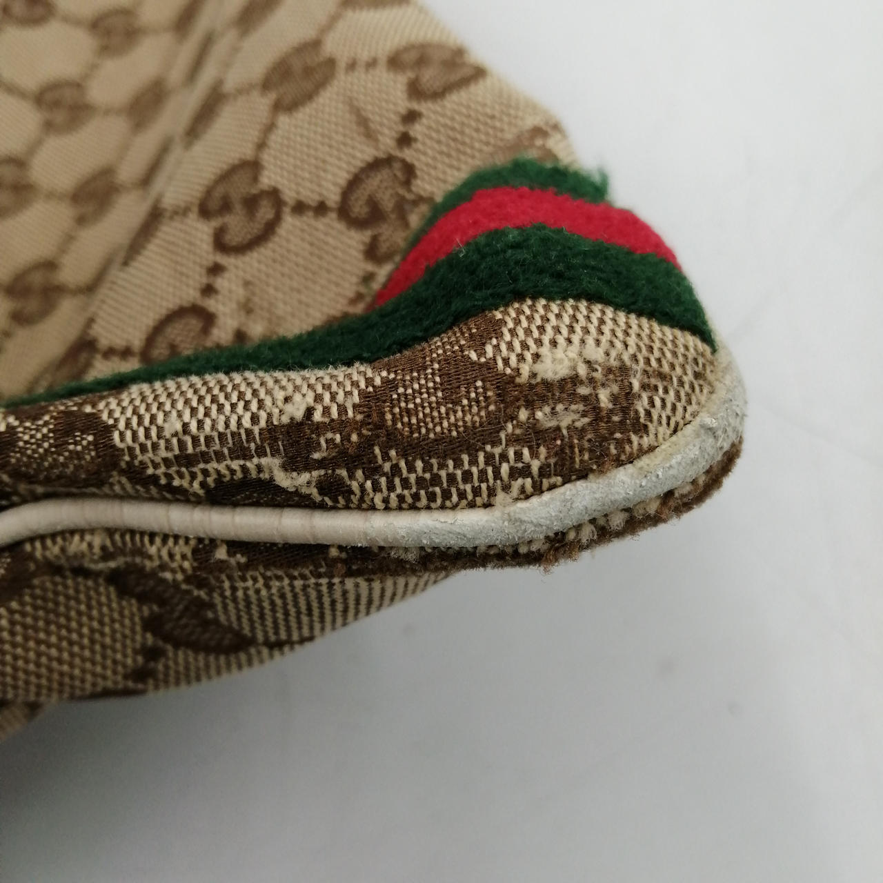 所々に傷があります