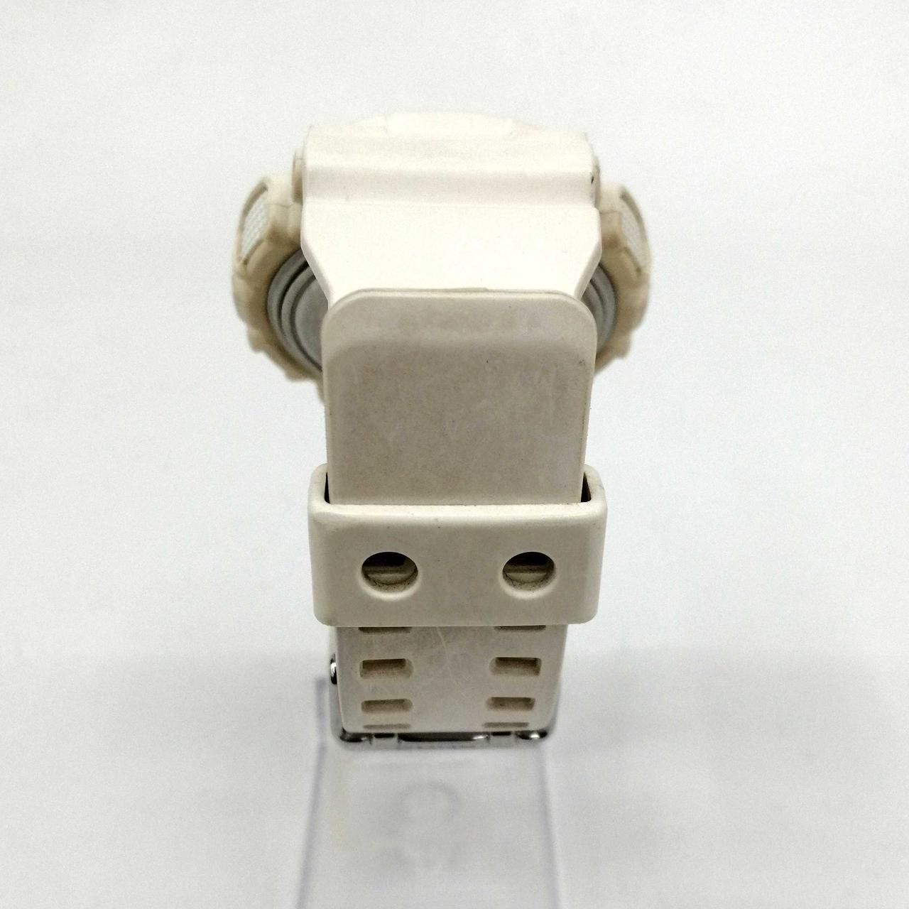 汚れがございます。