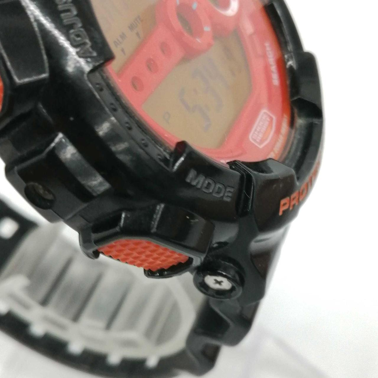 小さいキズがございます。