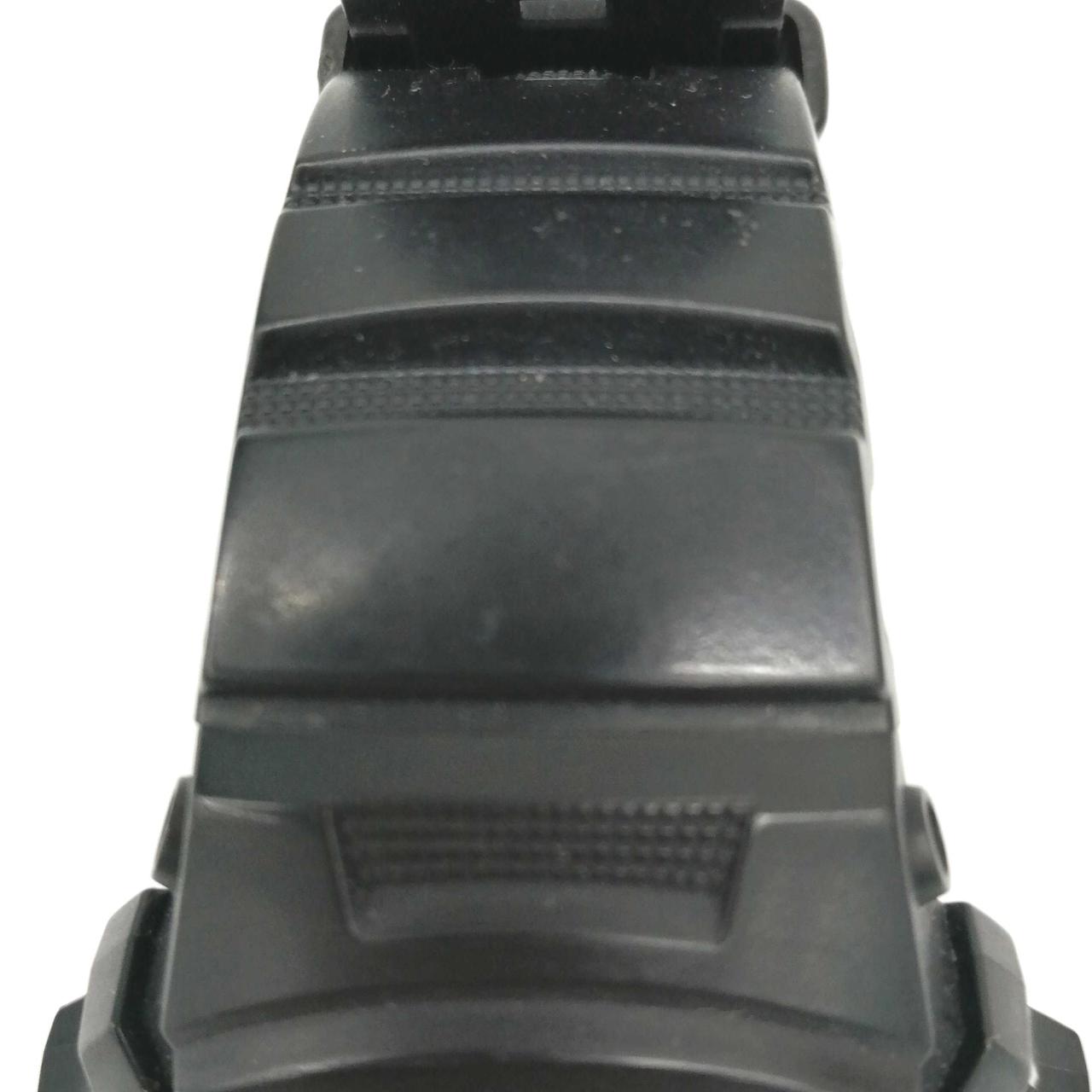 全体的に使用感がございます。