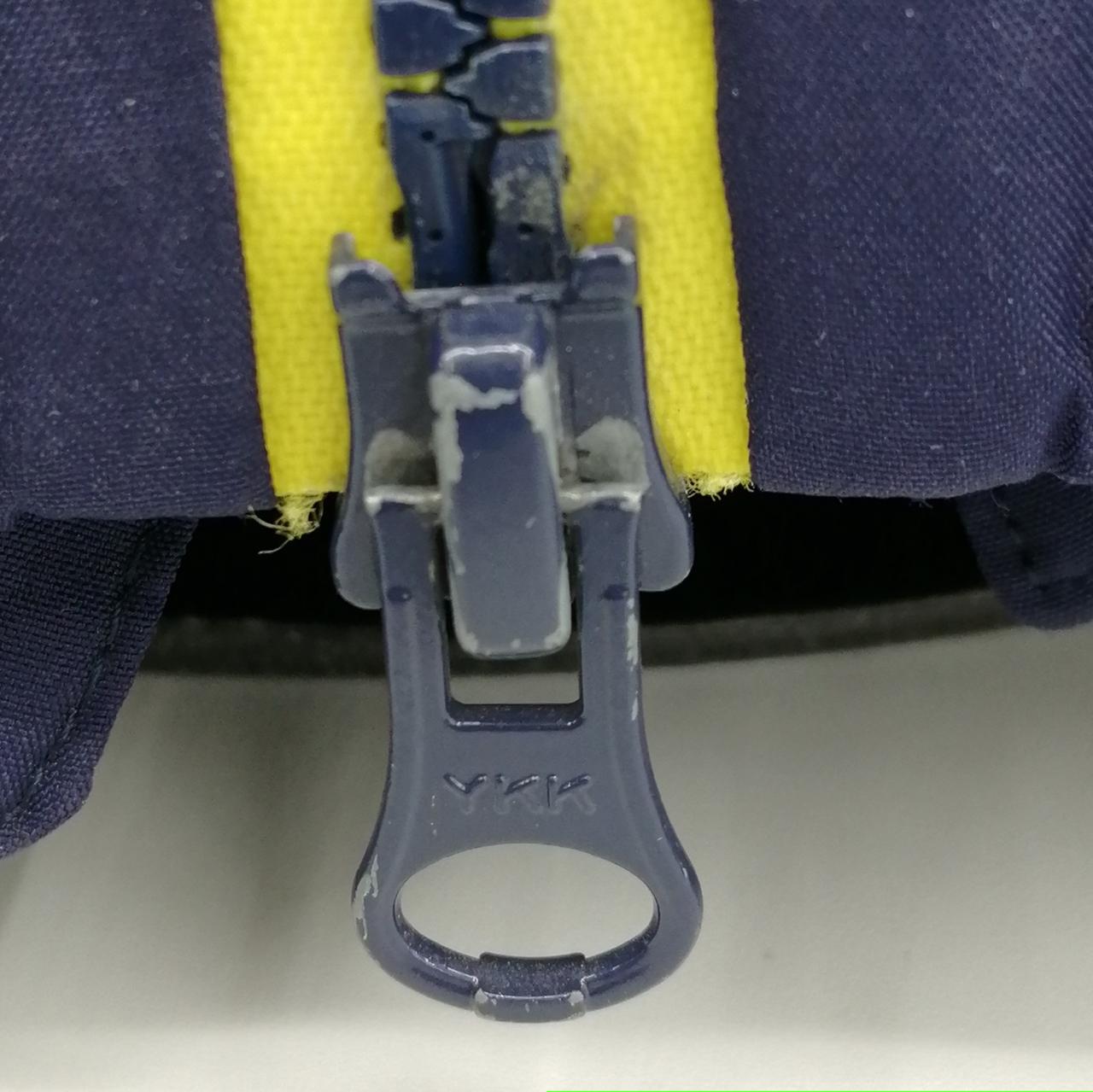 剥がれがございます。