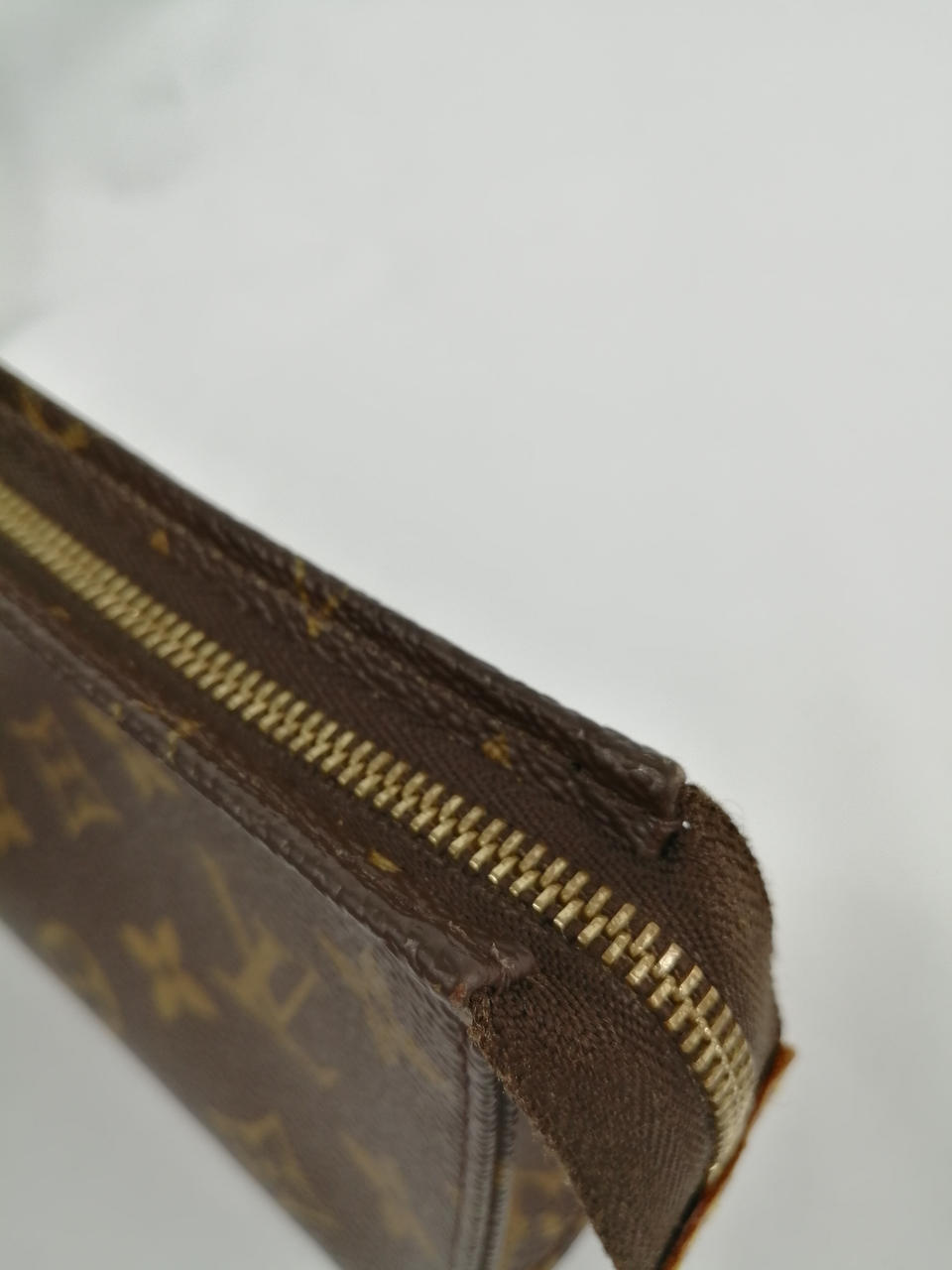 今だけお値下げ！【美品】ルイヴィトン ポッシュトワレ 15 ルイヴィトン(LOUIS VUITTON)|ポッシュトワレ|HARDOFFオフモール
