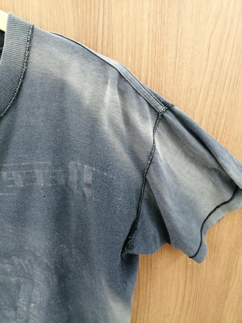 色褪せてます
