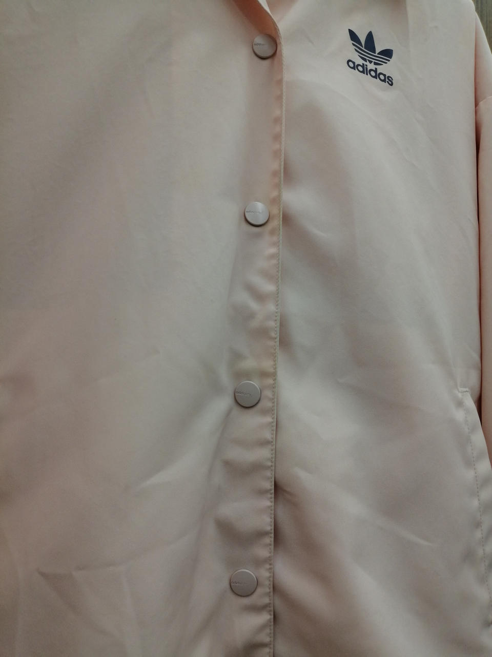 色褪せあり