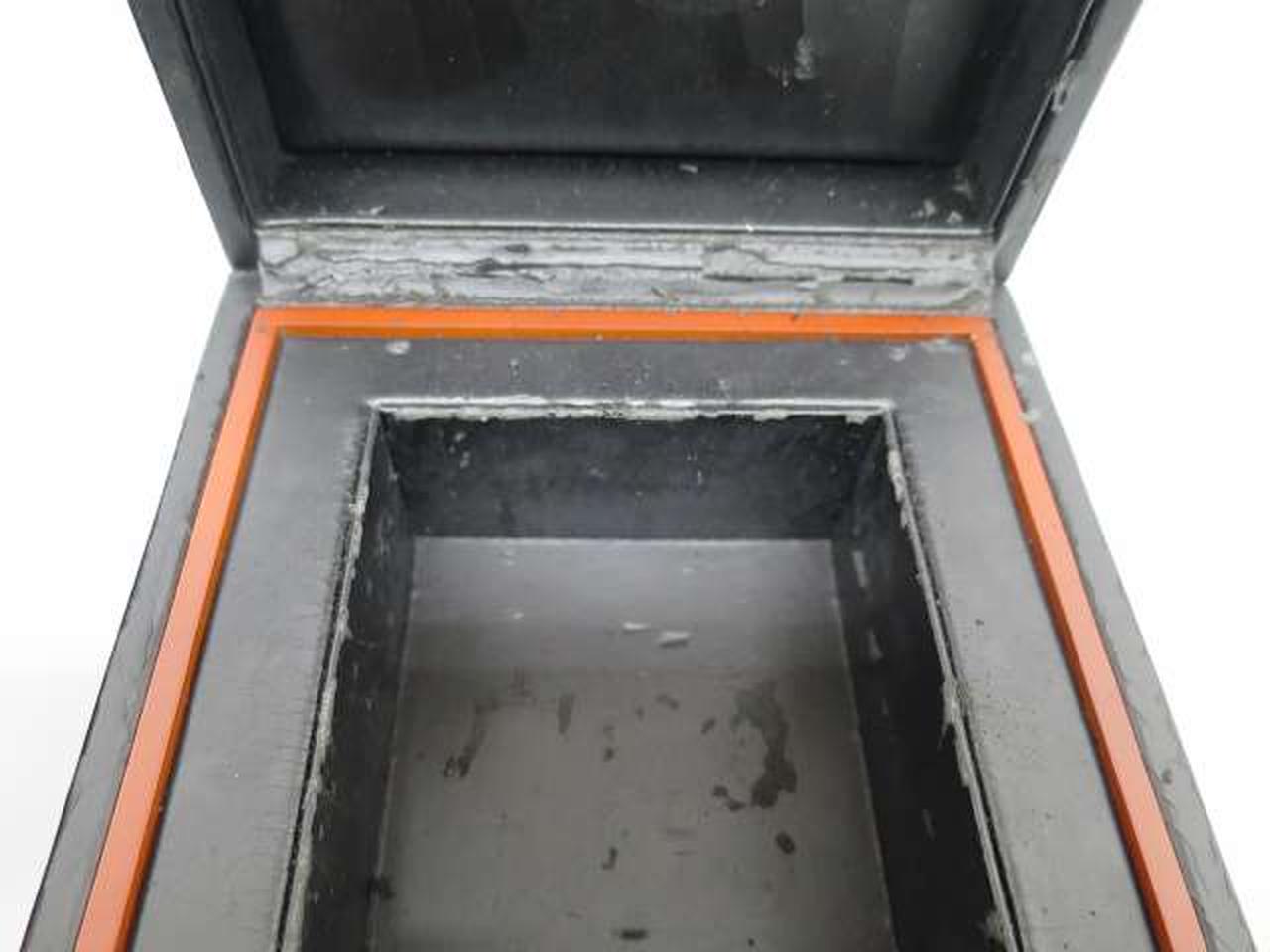 箱は劣化あります。