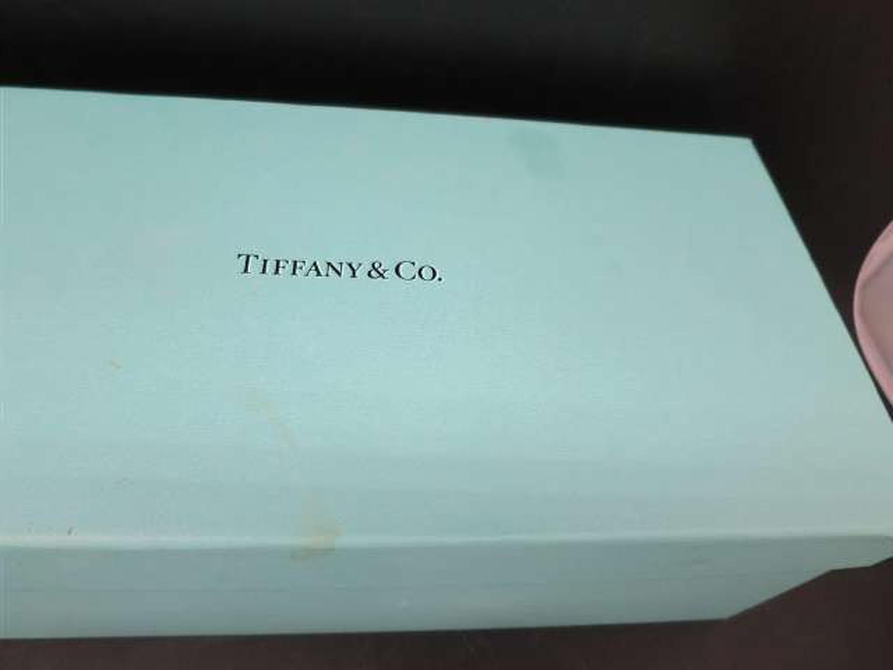 箱に汚れあります。