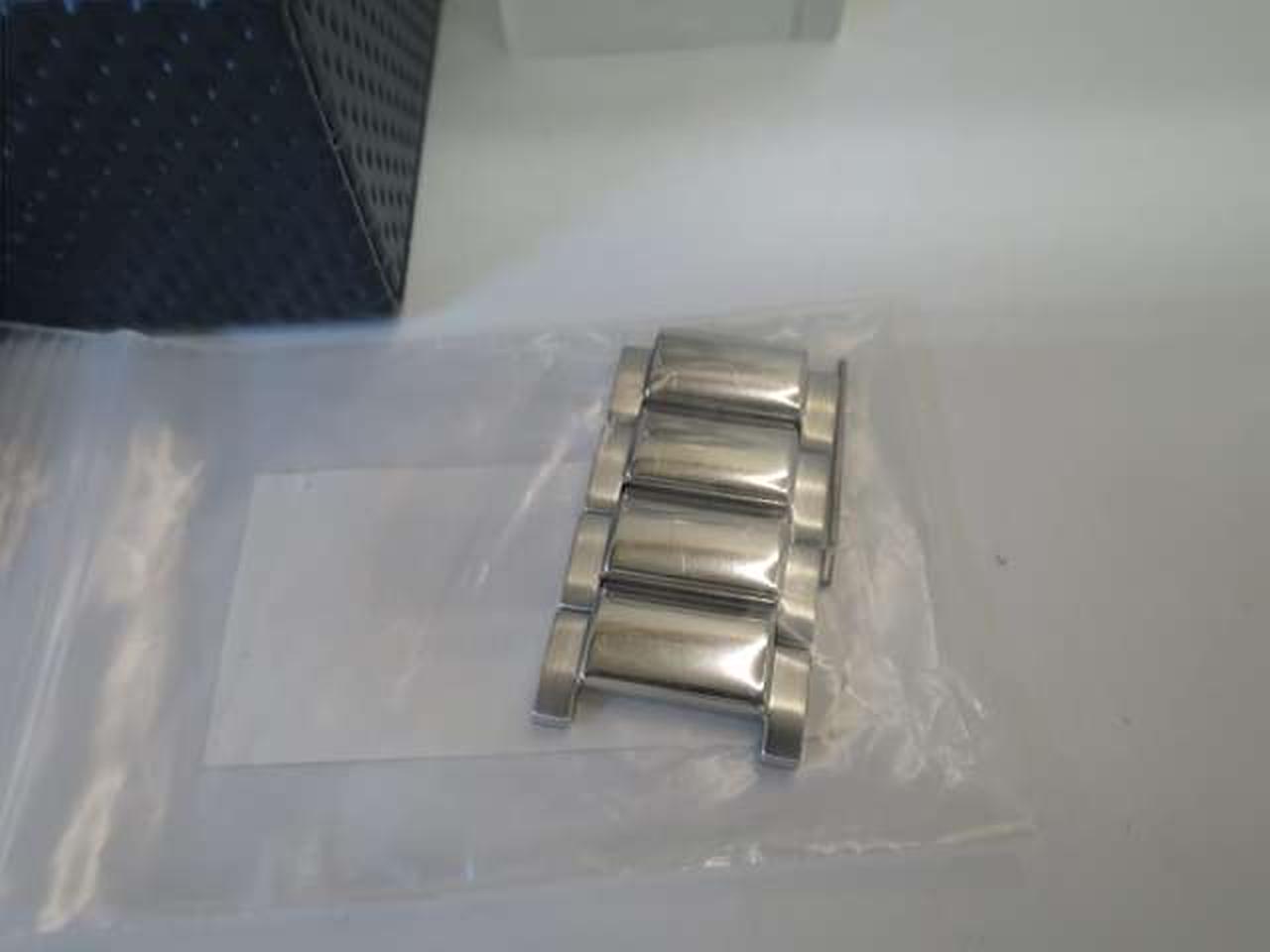 予備コマ４個です。