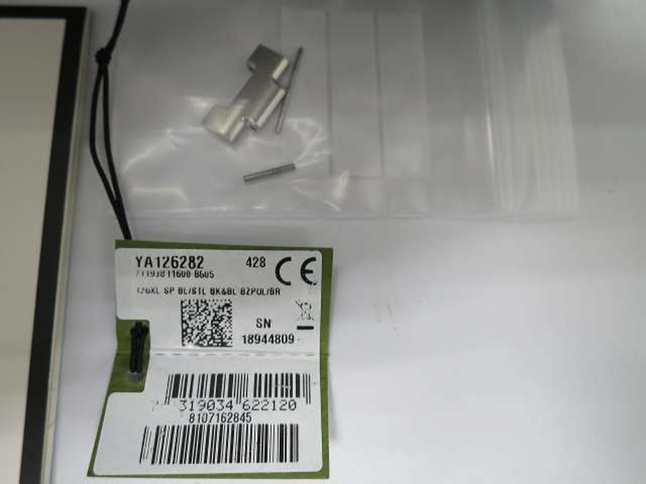 予備コマ１個です。