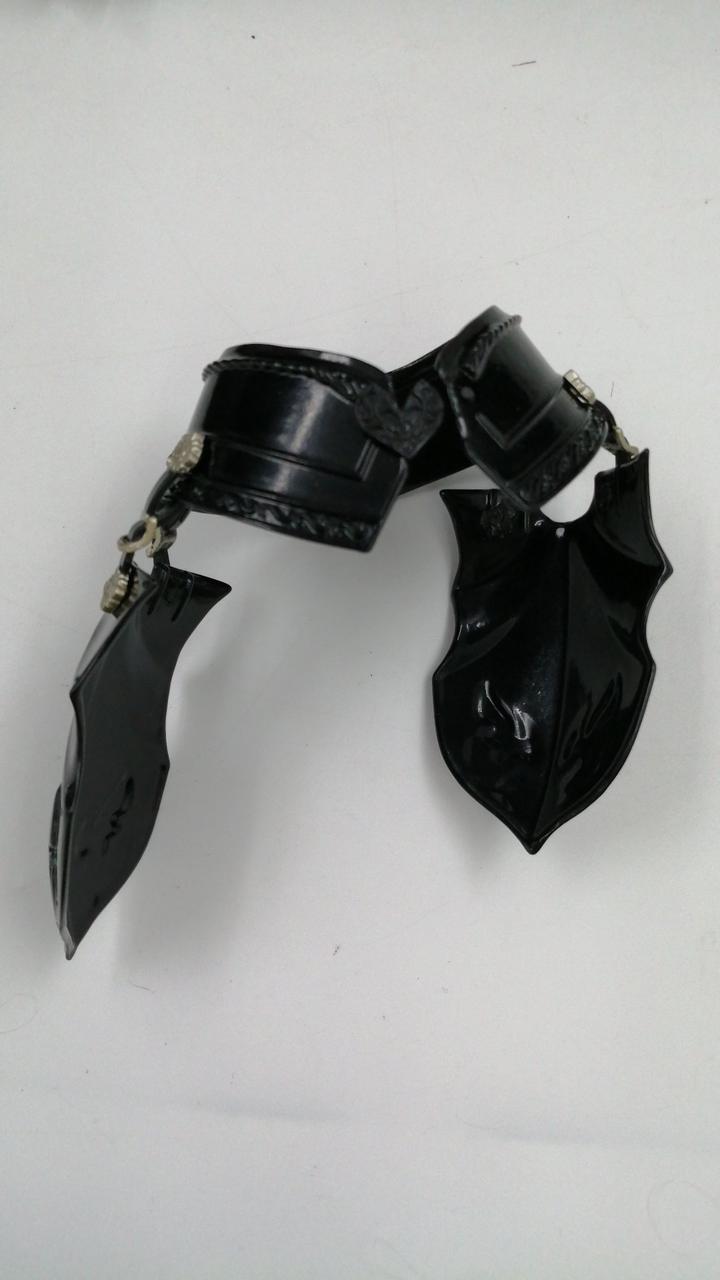 留め具折れ(予備あり、写真14参照)