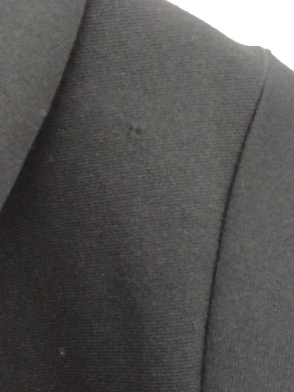 多少のほつれあります。