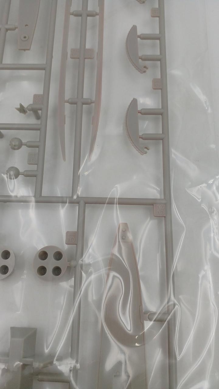 色移りしてます。