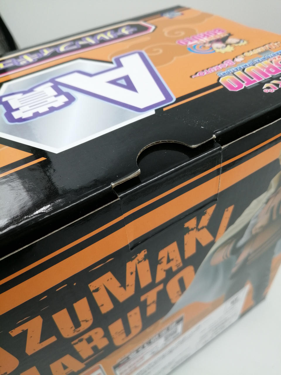 テープなし
箱に汚れあり