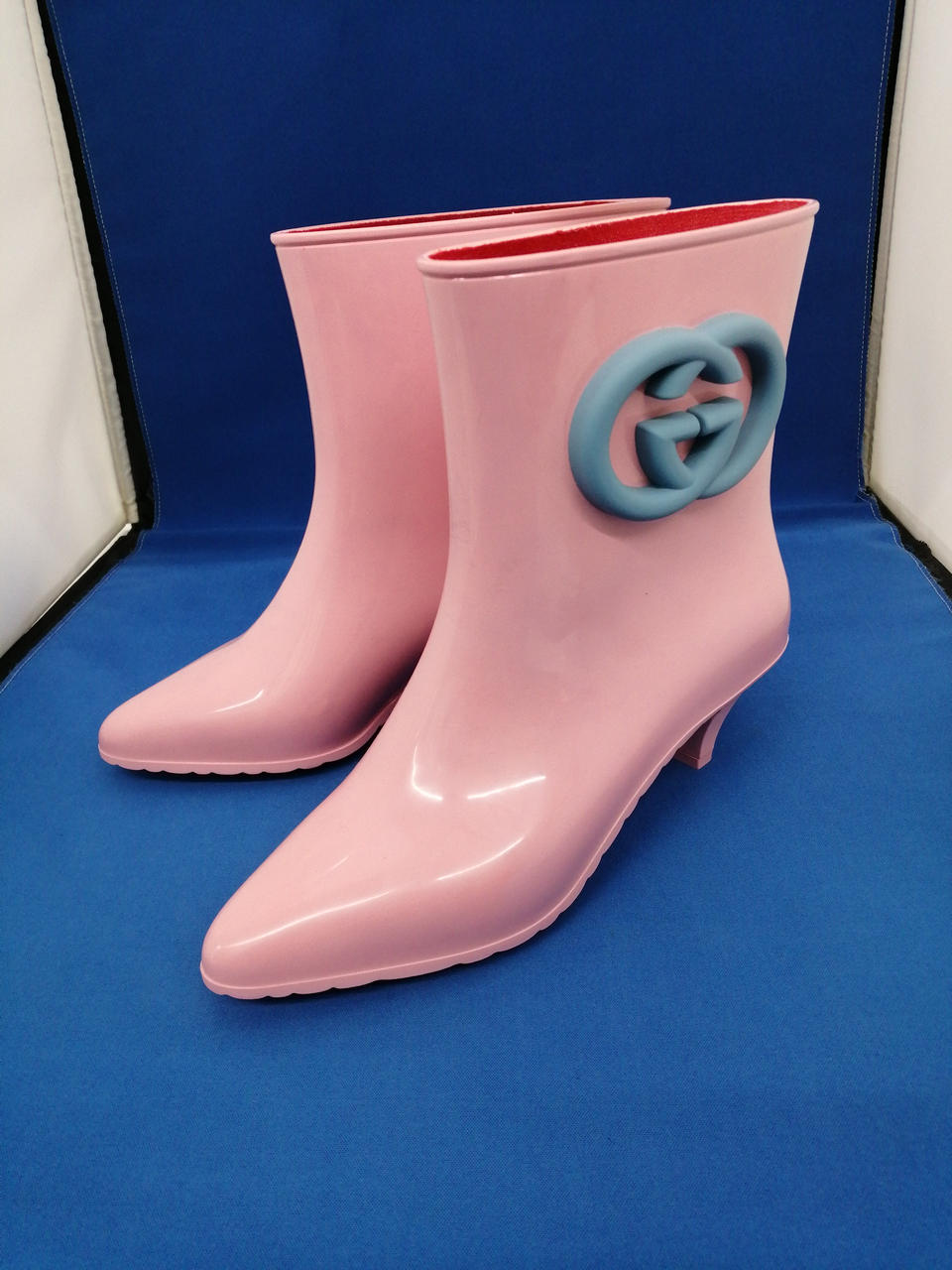 GUCCI 型番：724458 レインブーツ ピンク