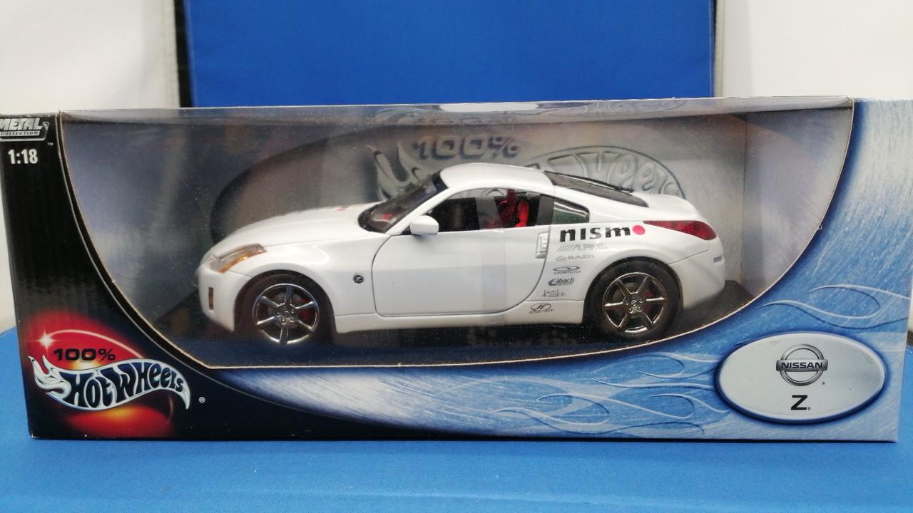 ナンダルルン⭐︎ Amazon | AUTOart 1/18 日産 スカイライン GT-R (KPGC10
