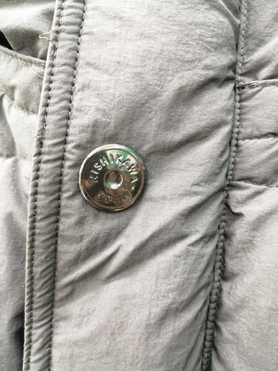 2つ目のボタンが止められないです