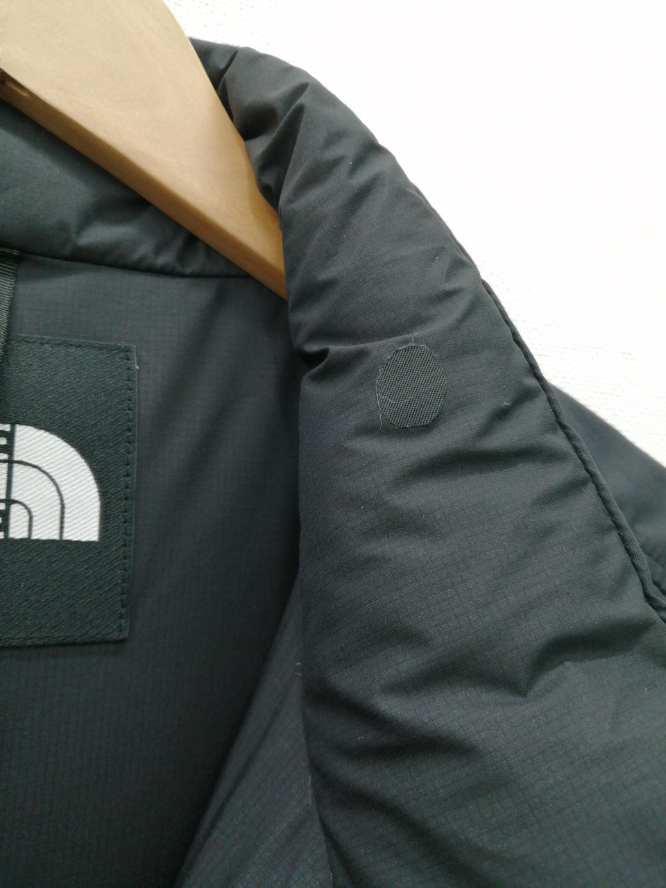 修正痕有り
布貼り付けてあります