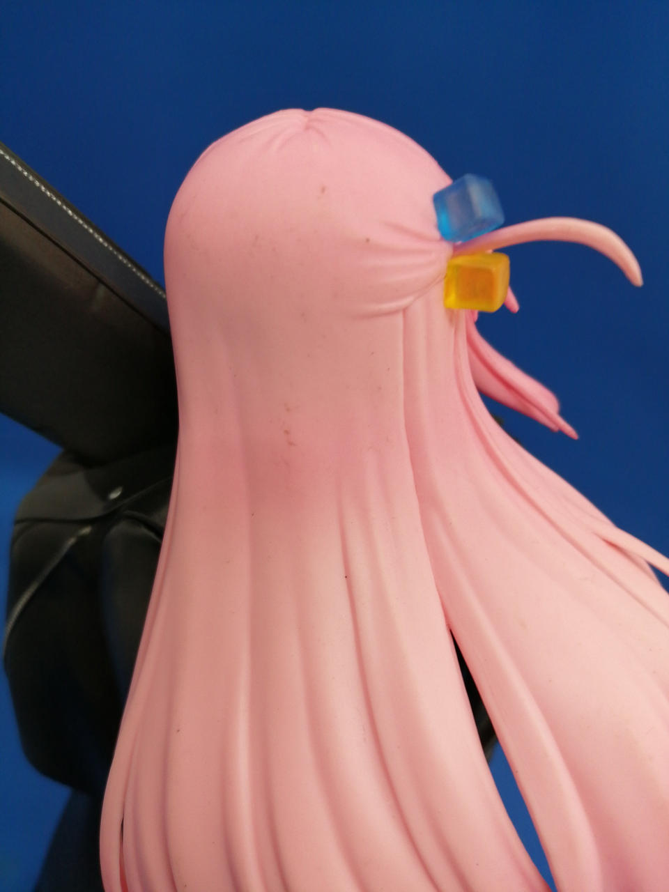 後頭部汚れあり