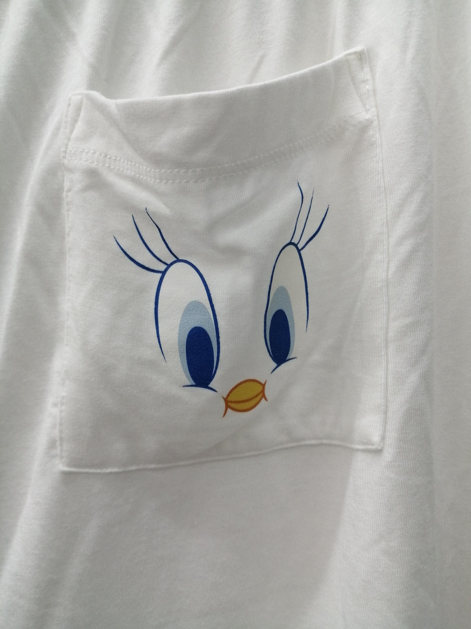 パンツ後ろポケット