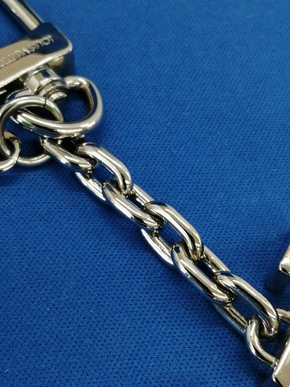 ルイヴィトン(LOUIS VUITTON)|ポルトクレイニシャルLV|【ハードオフ