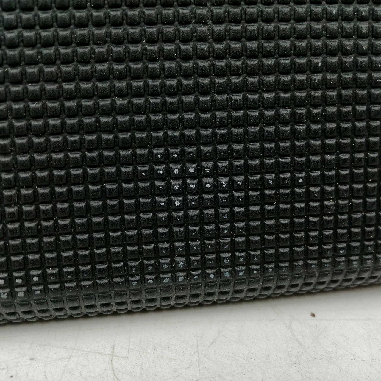 ケースに汚れがあります。