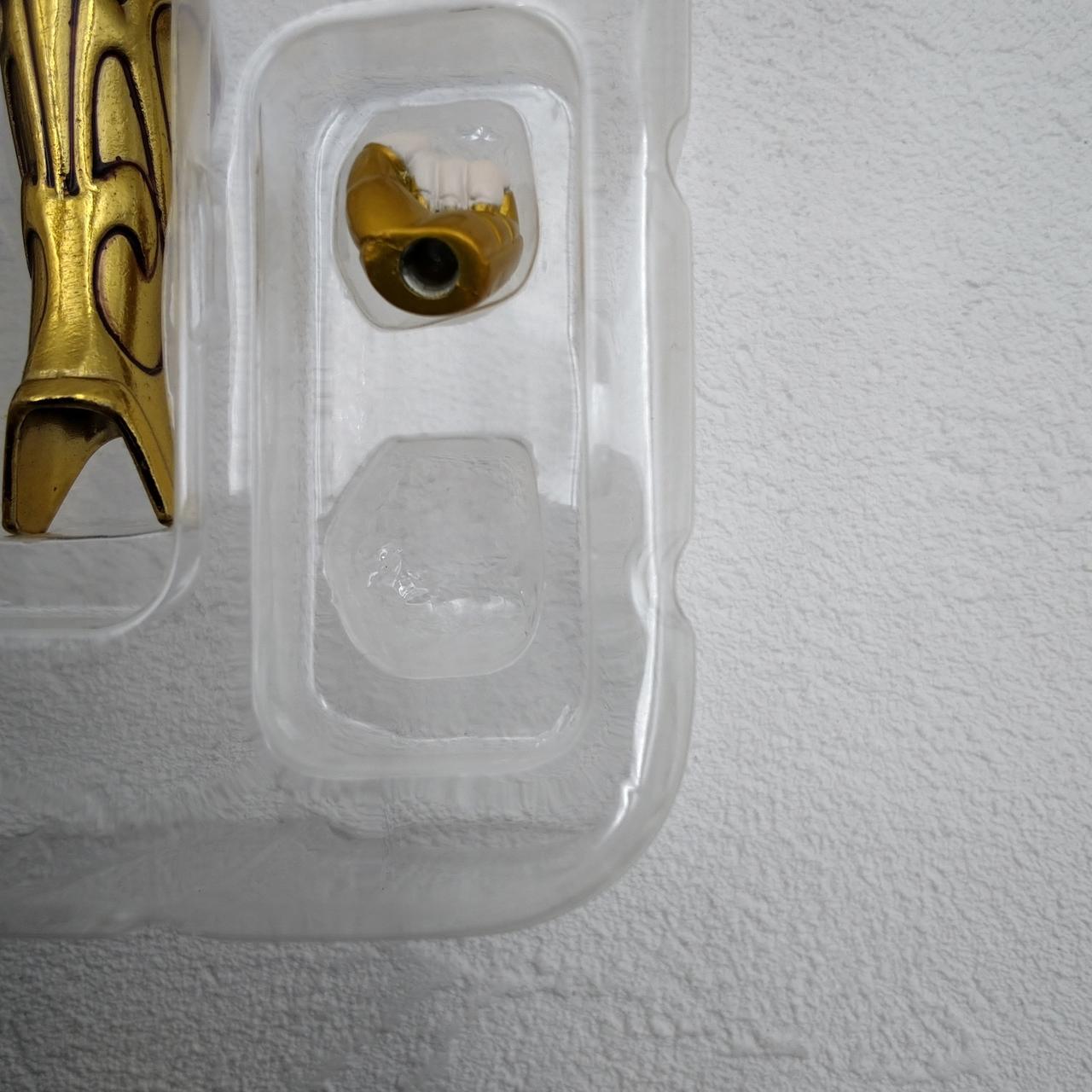 パーツが欠品しています