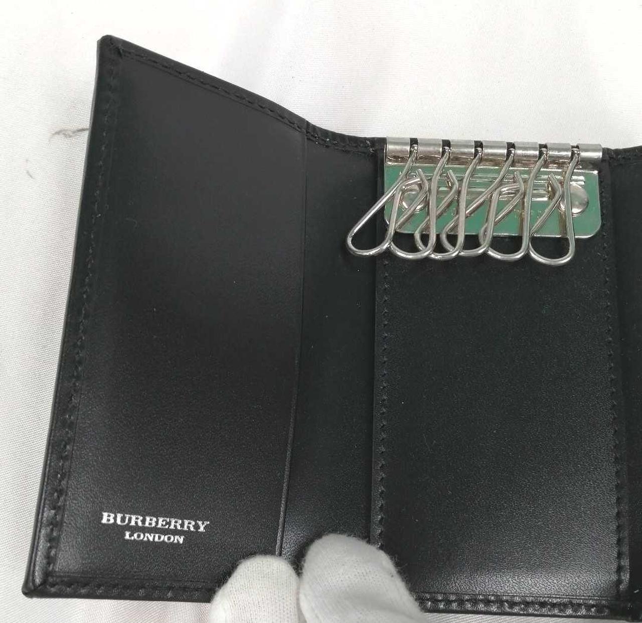 ✨新品未使用✨　BURBERRY キーケース　キーホルダー　鍵　6連　刻印 バーバリー(BURBERRY)|6連キーケース|HARDOFFオフモール（オフモ