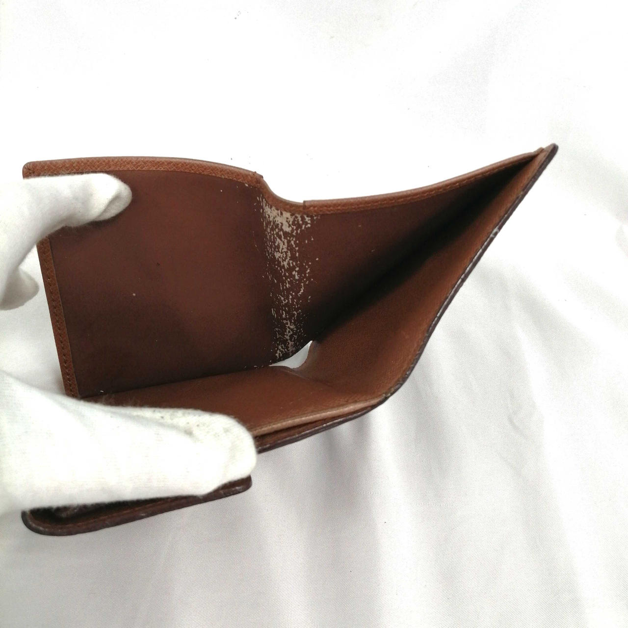 ハガレ多数あります。