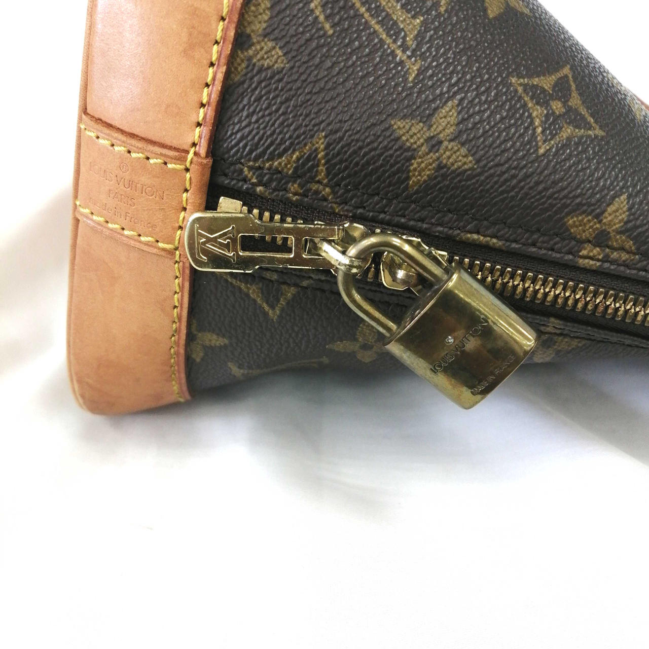 キズ　ハガルあり