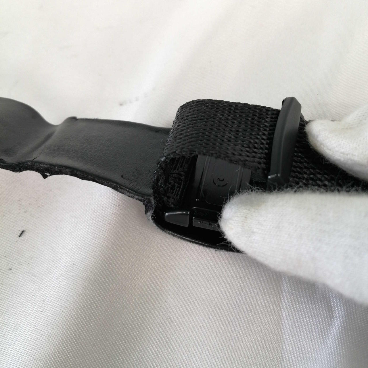 ベルト内側に劣化した部分があります