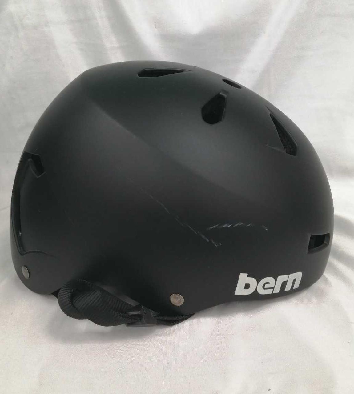 キズあります。