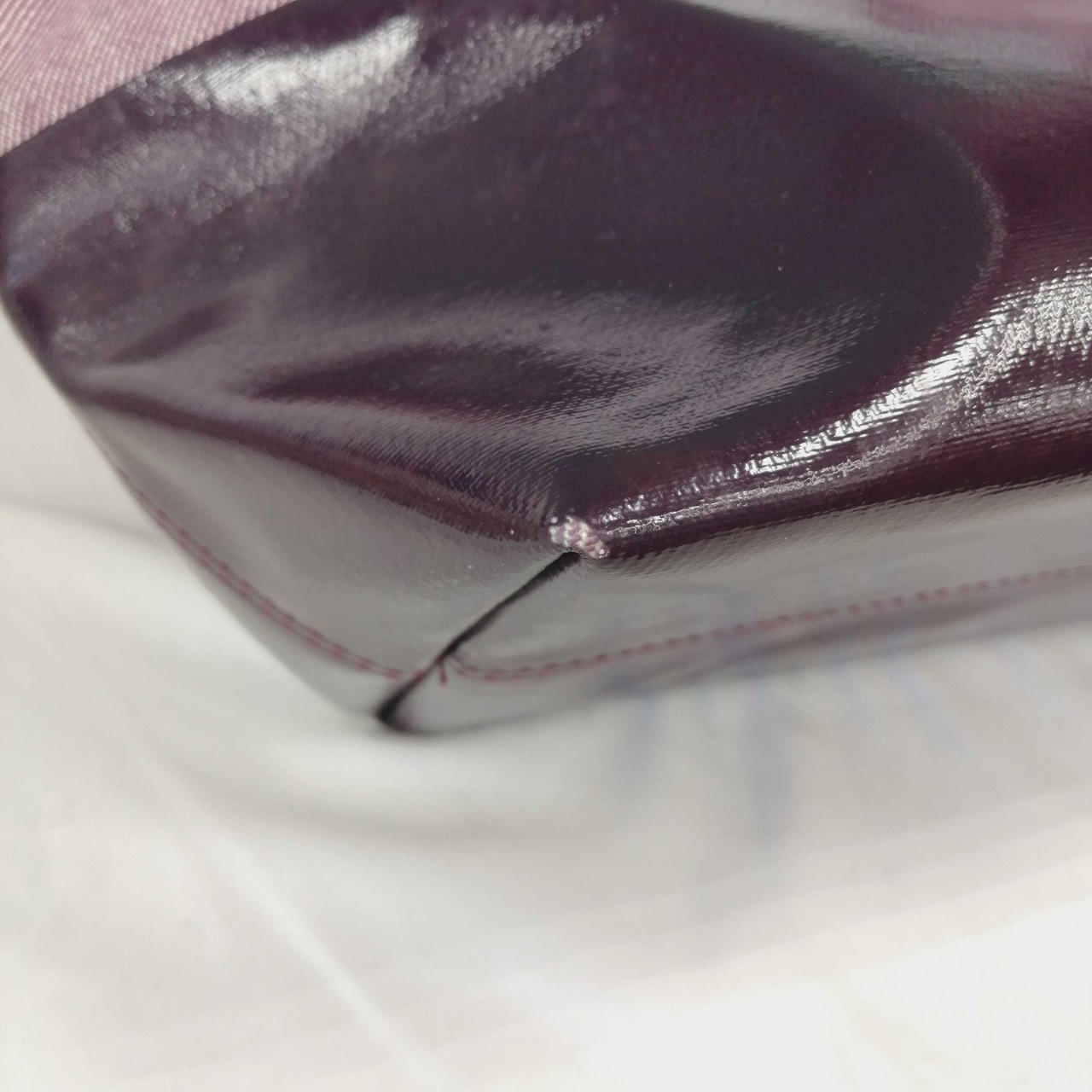 底角ダメージ部分