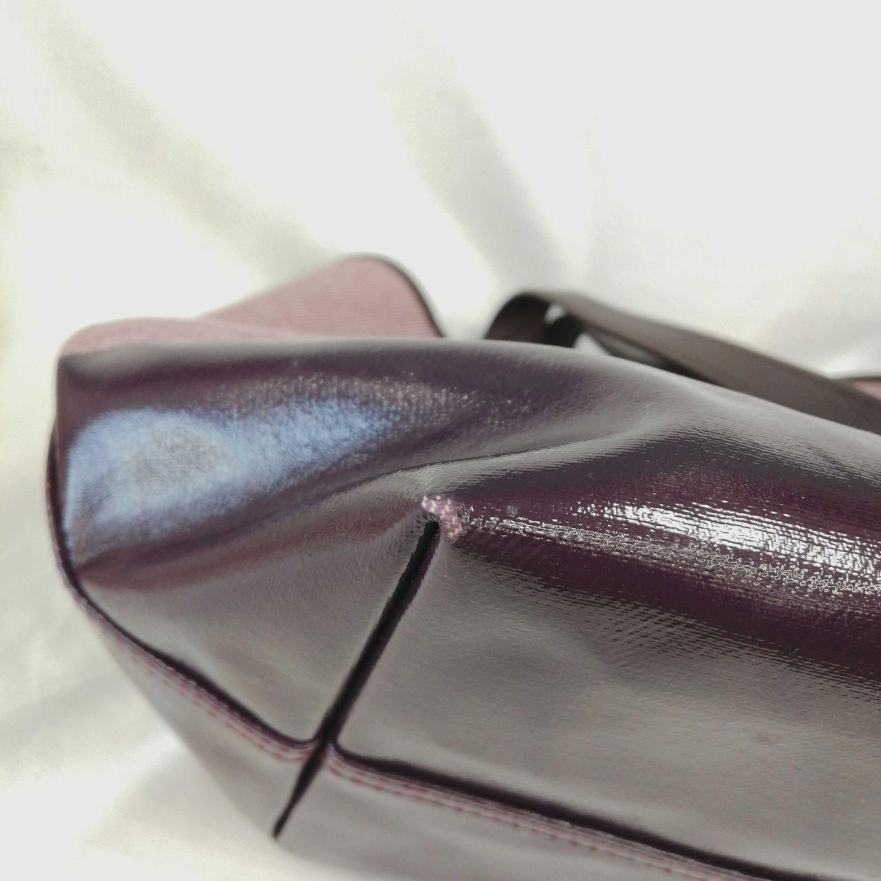 底角ダメージ部分