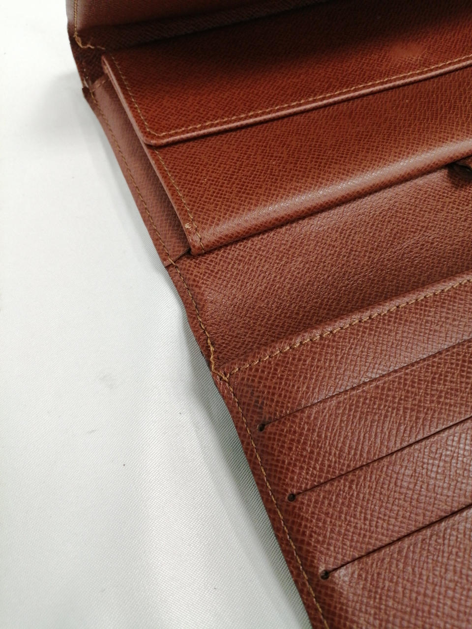 ほつれあります