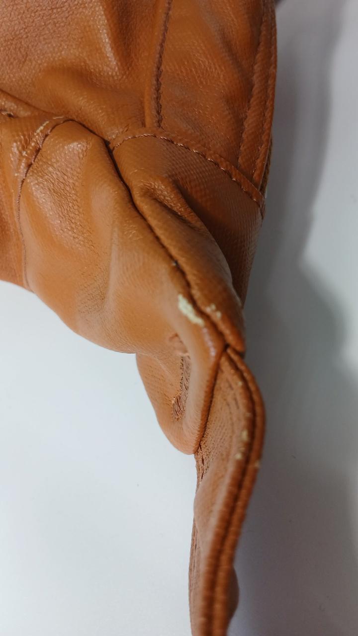 色ハゲあり
