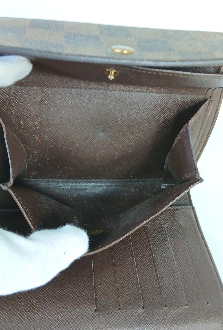 小銭入れ、スレ、ヨゴレあり。