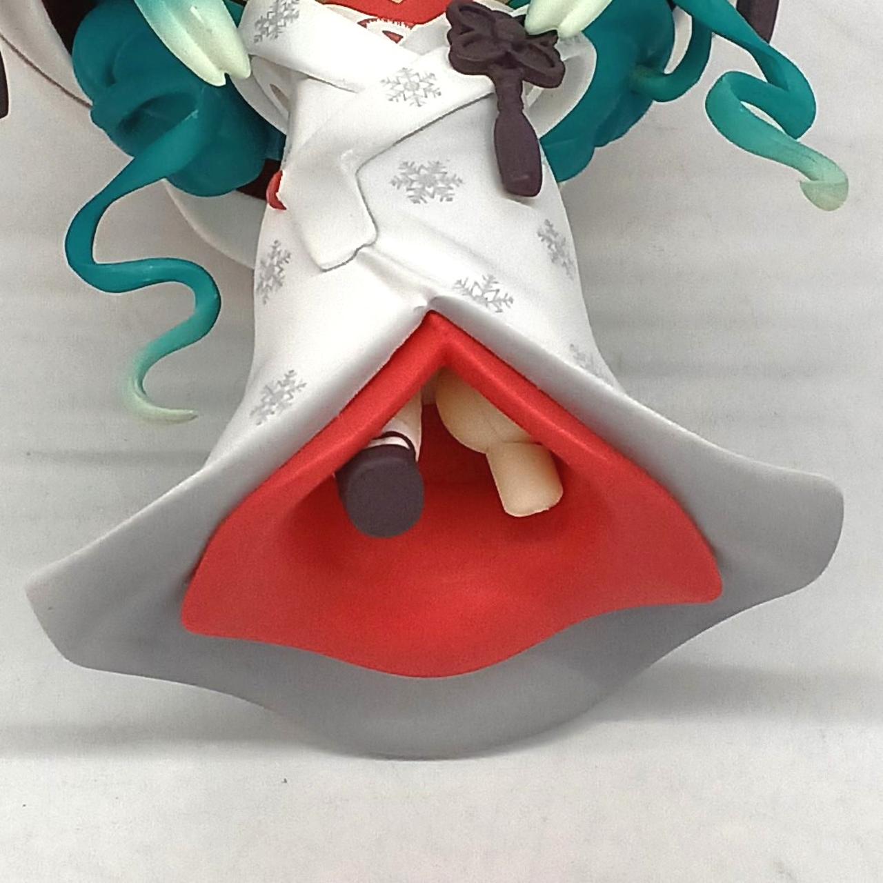 足パーツ1点欠品しています。