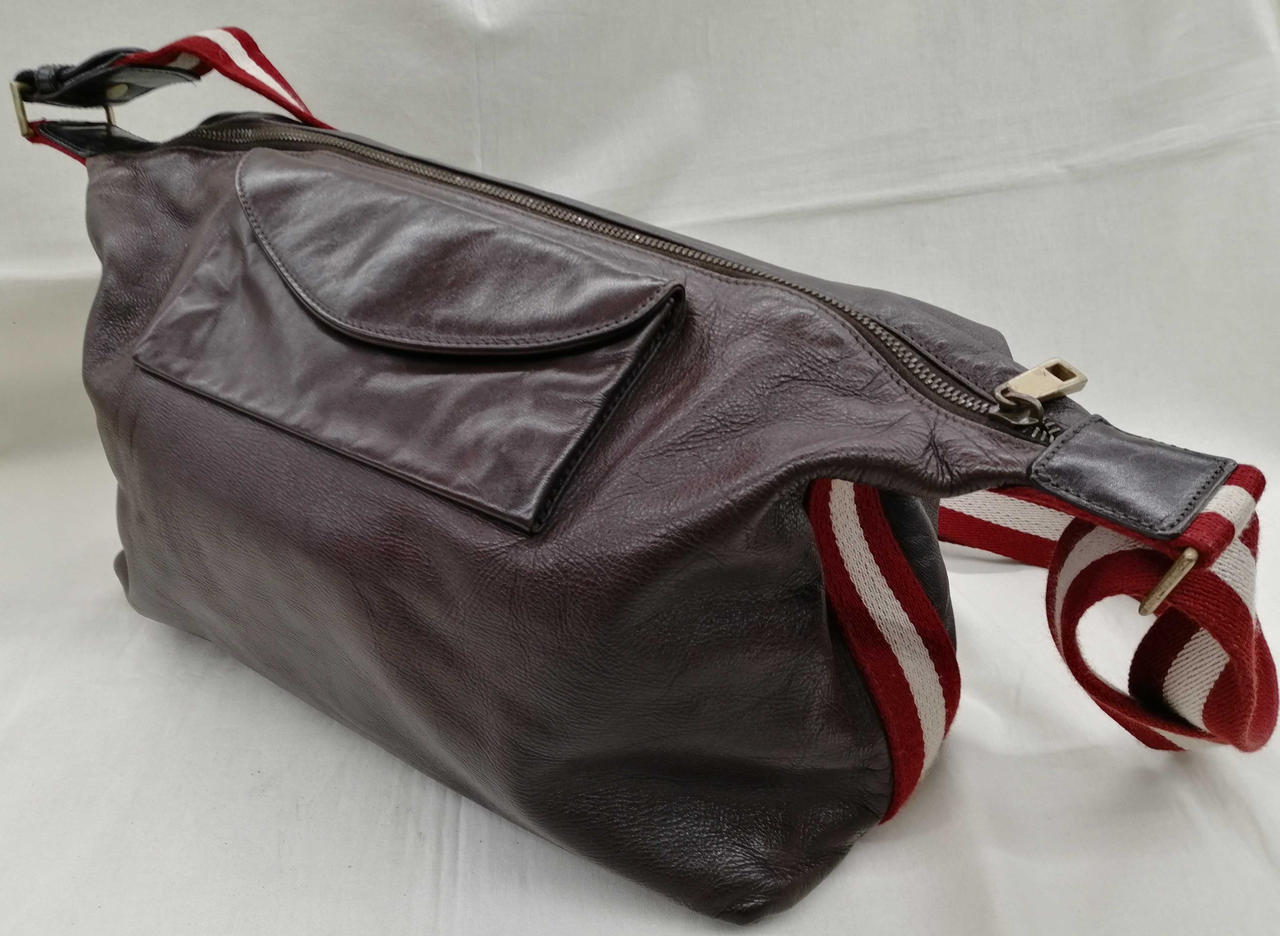 BALLY 型番：TILLEY バッグ
