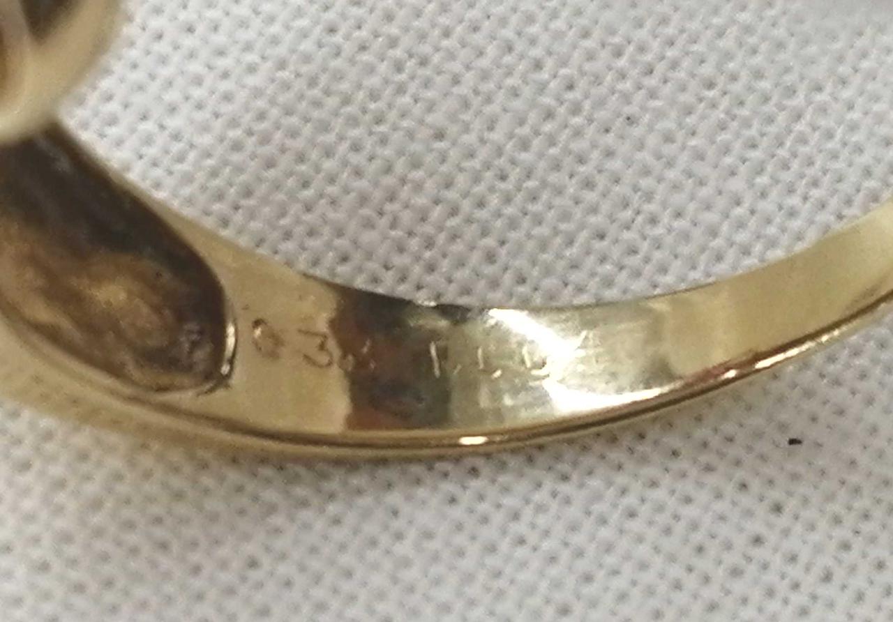 033 D004の刻印あり