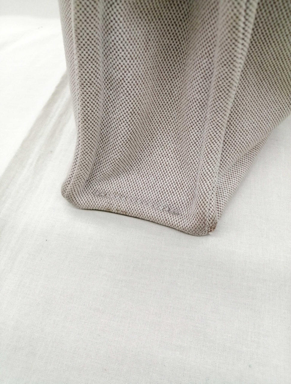 汚れ、傷みあり