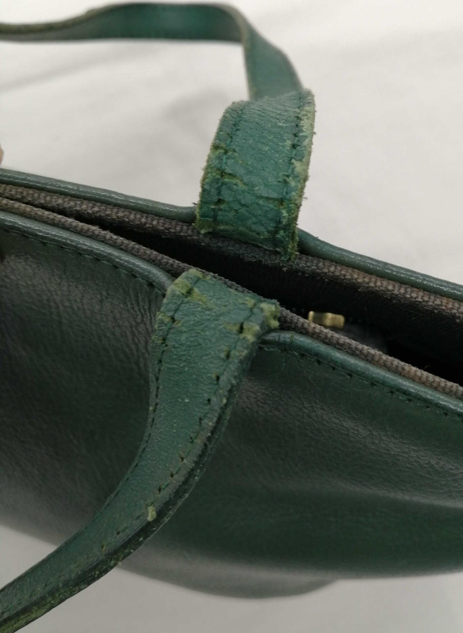 持ち手部分劣化あり